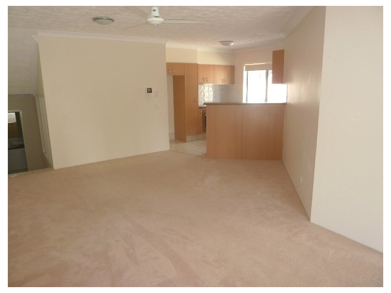 8/52 Queen Street, Southport QLD 4215