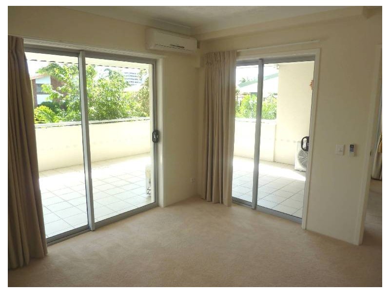 8/52 Queen Street, Southport QLD 4215