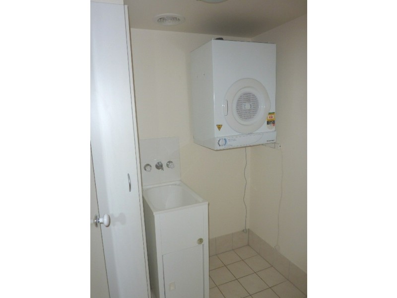 8/52 Queen Street, Southport QLD 4215