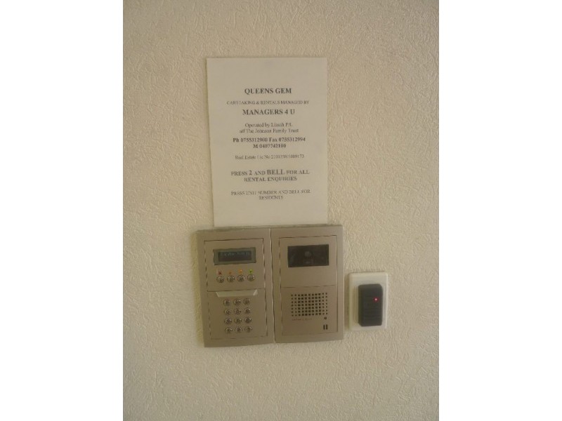 8/52 Queen Street, Southport QLD 4215