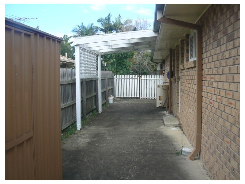 42 Gundagai Drive, Capalaba QLD 4157