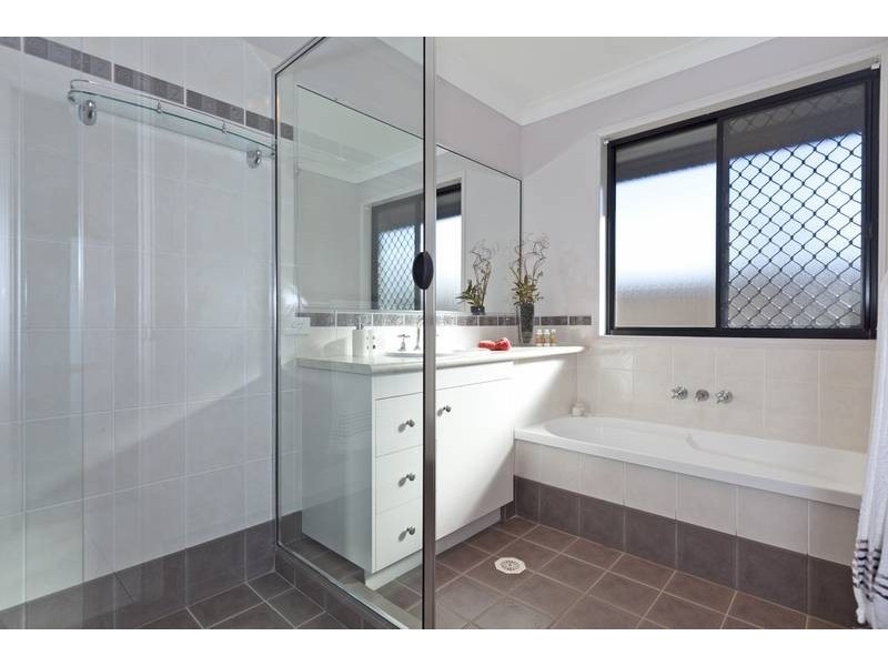 7 Paulina Street, Wellington Point QLD 4160