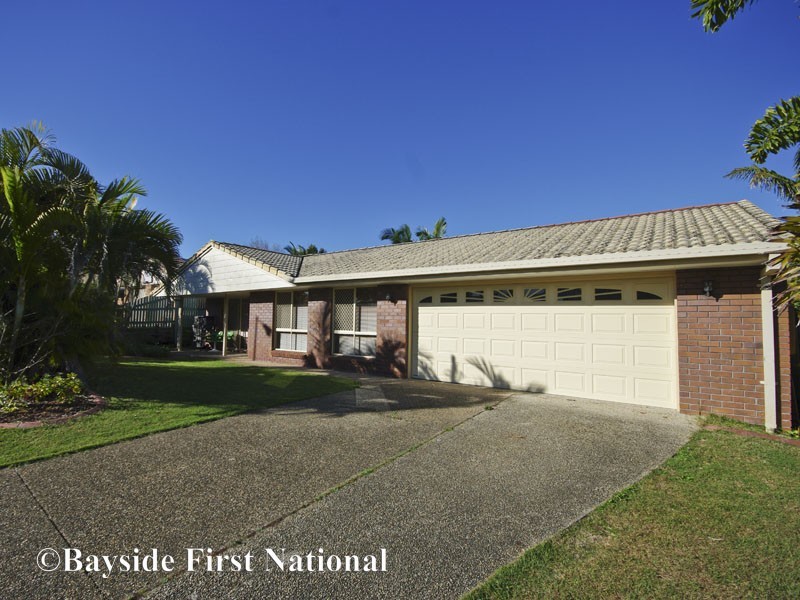 17 GARDENIA DRIVE, Birkdale QLD 4159