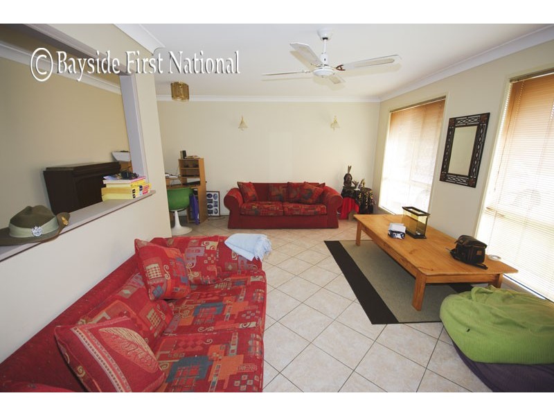 17 GARDENIA DRIVE, Birkdale QLD 4159