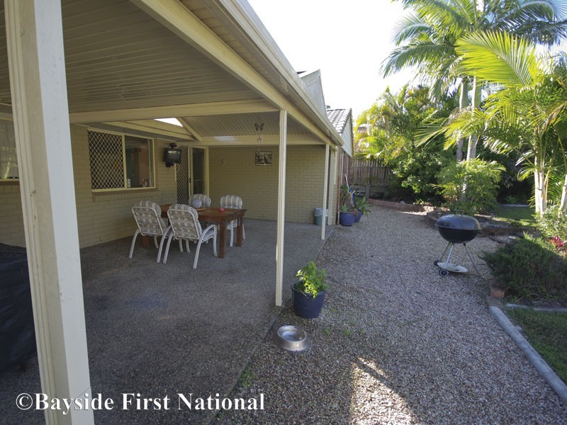 17 GARDENIA DRIVE, Birkdale QLD 4159