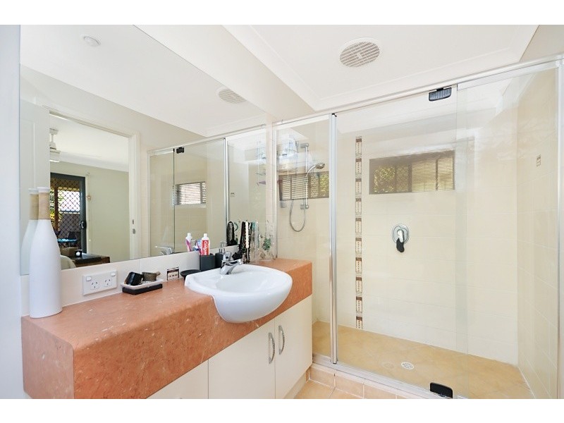 36 Bedarra Street, Redland Bay QLD 4165