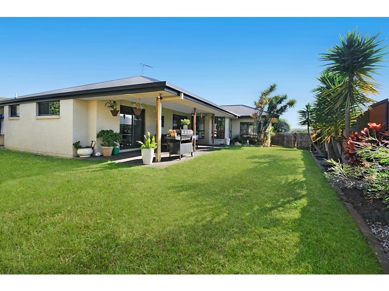 36 Bedarra Street, Redland Bay QLD 4165