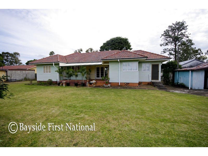 110 Randall Road, Wynnum West QLD 4178