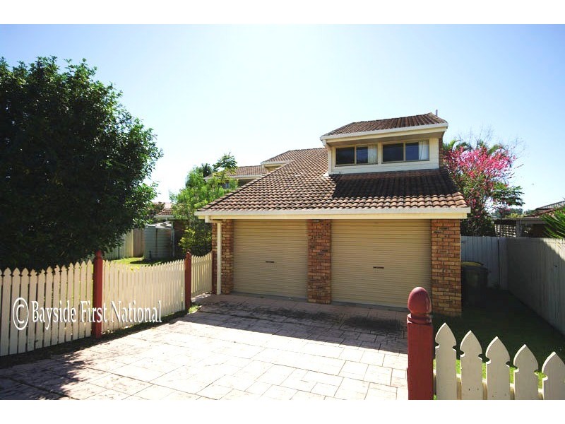 12 Stoddart Court, Carindale QLD 4152