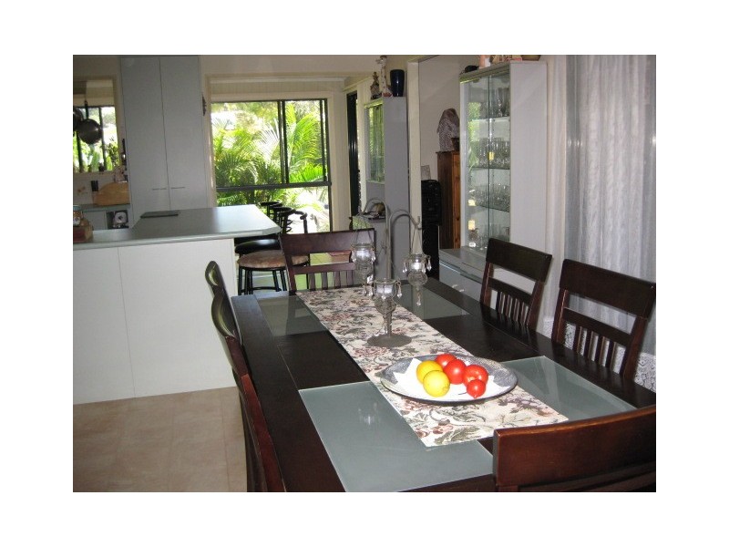 2 Rossi Aveune, Russell Island QLD 4184