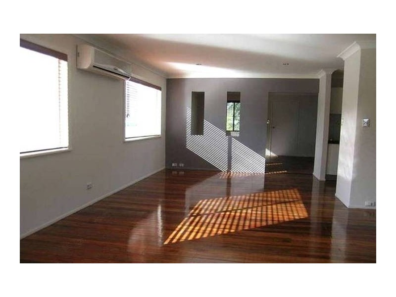 1 Maud Street, Birkdale QLD 4159