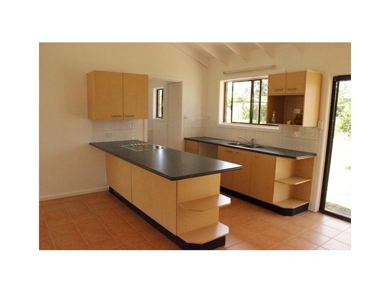 5 Murray Street, Birkdale QLD 4159