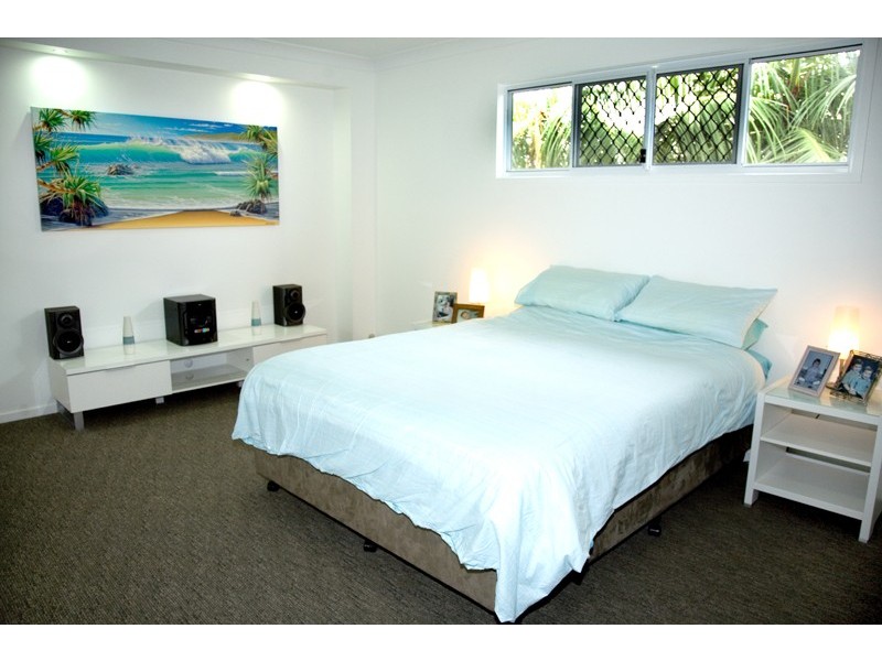 15 Wellesley Street, Wellington Point QLD 4160