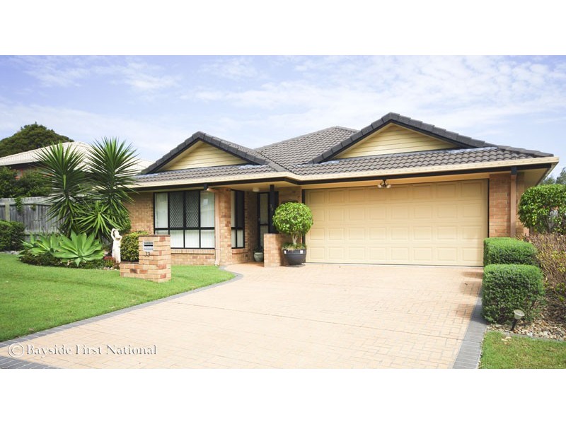 33 Burbank Road, Birkdale QLD 4159