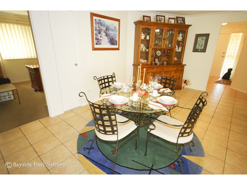 33 Burbank Road, Birkdale QLD 4159