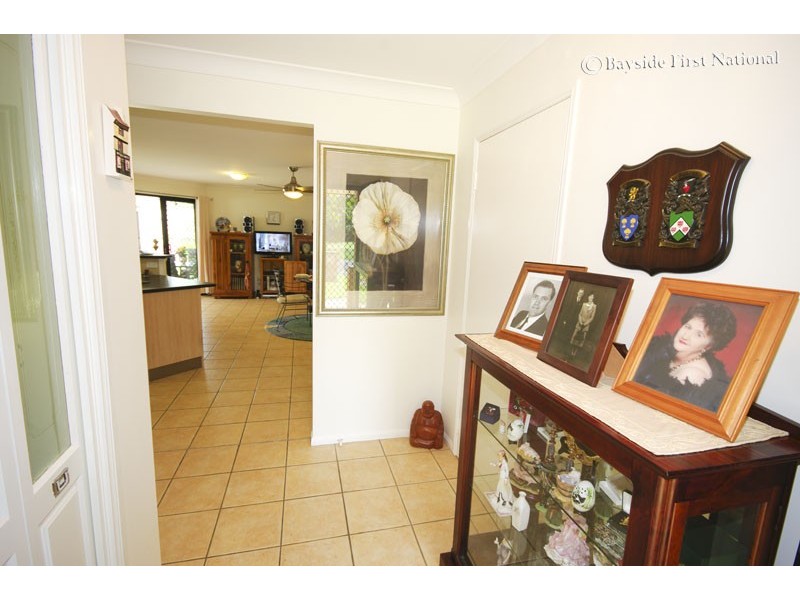 33 Burbank Road, Birkdale QLD 4159