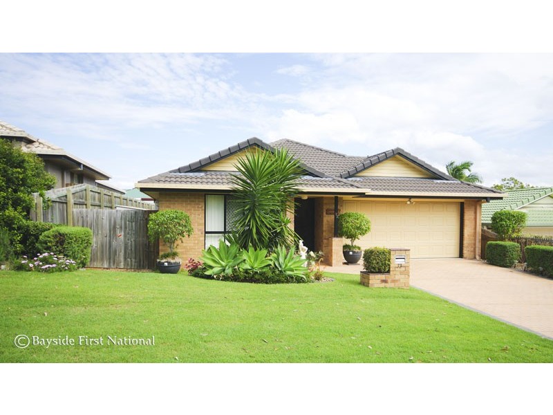 33 Burbank Road, Birkdale QLD 4159