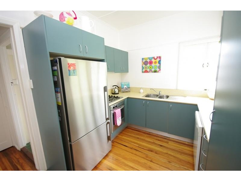 28 Bennetts Road, Camp Hill QLD 4152