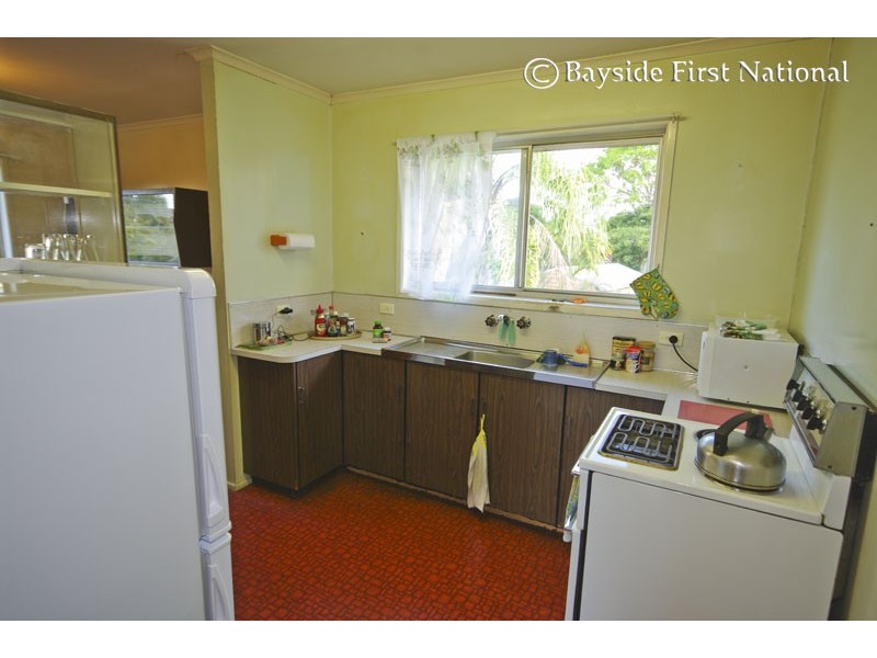 1 Juanita Street, Birkdale QLD 4159