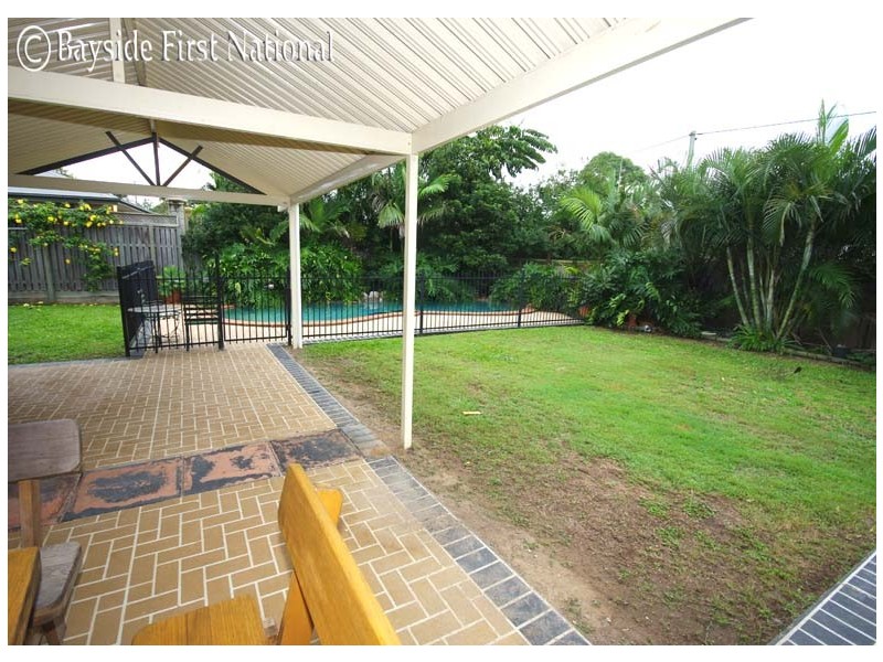 1 Petaluma Ct, Victoria Point QLD 4165