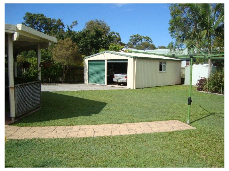 24 Penrose Avenue, Redland Bay QLD 4165