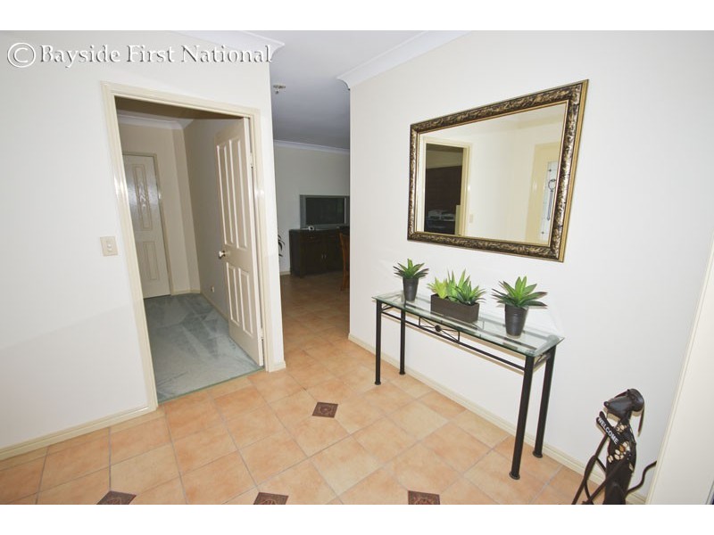 17 Forest Place, Carindale QLD 4152