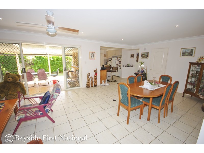 31 Burbank Road, Birkdale QLD 4159