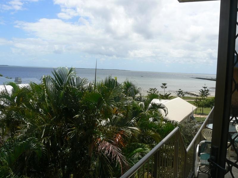 12/415 The Esplanade, Manly QLD 4179