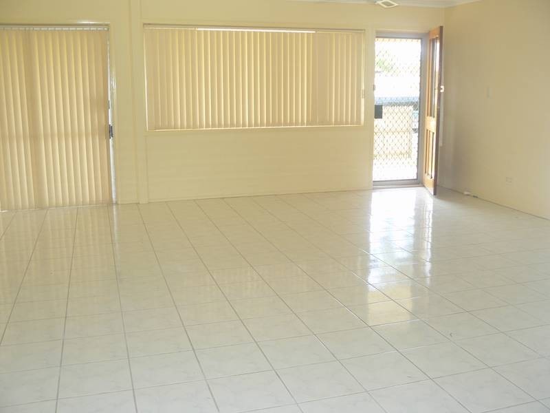 25 Fullerton Street, Birkdale QLD 4159