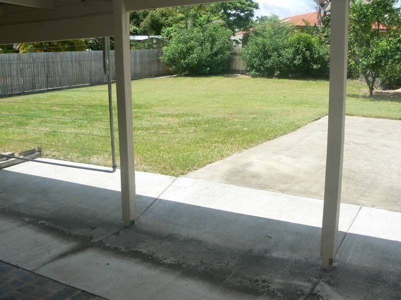 25 Fullerton Street, Birkdale QLD 4159