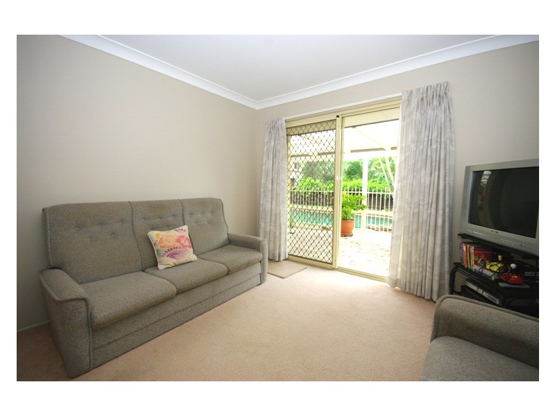 30 Wilde Street, Wynnum QLD 4178