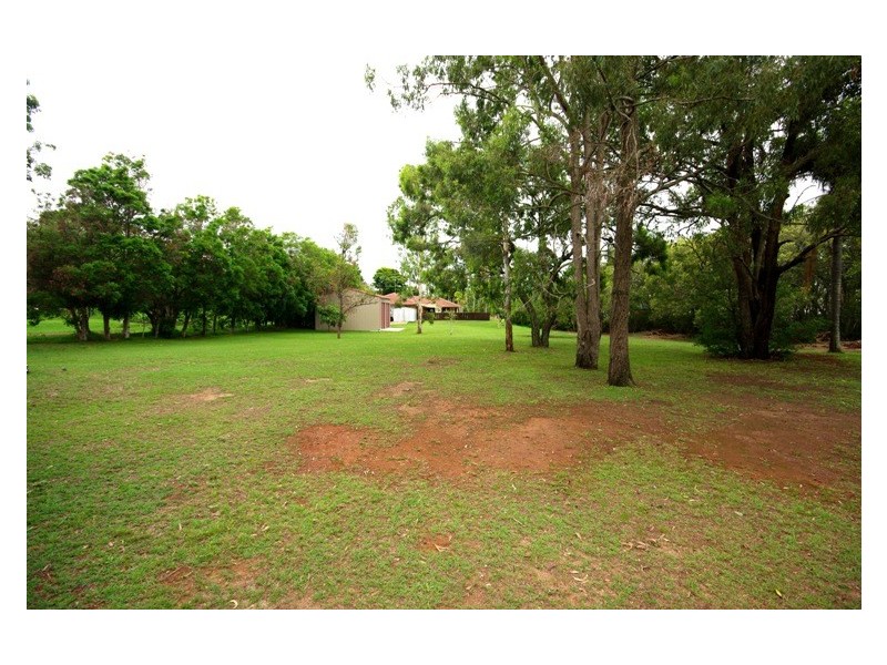 30 Wilde Street, Wynnum QLD 4178