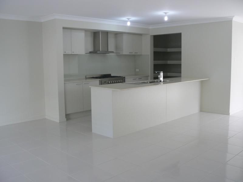 346 Main Road, Wellington Point QLD 4160