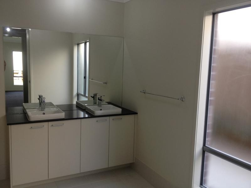 346 Main Road, Wellington Point QLD 4160