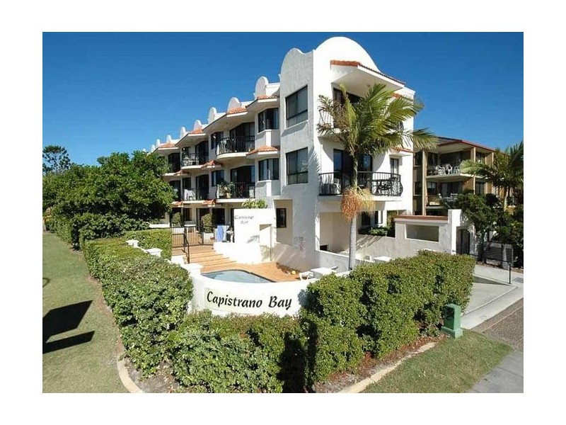 7/2 Broad Street, Labrador QLD 4215