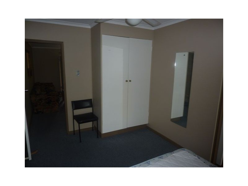 13/22 Leonard Ave, Surfers Paradise QLD 4217