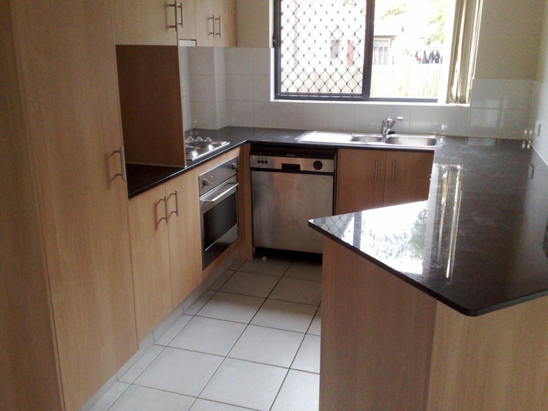 10/48 Lenneberg, Southport QLD 4215
