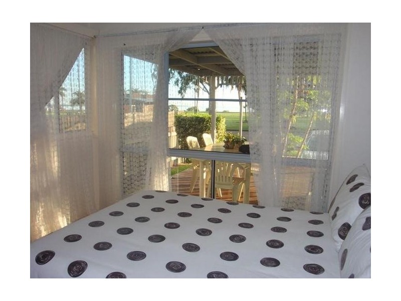 305 Upper Esp, Manly QLD 4179