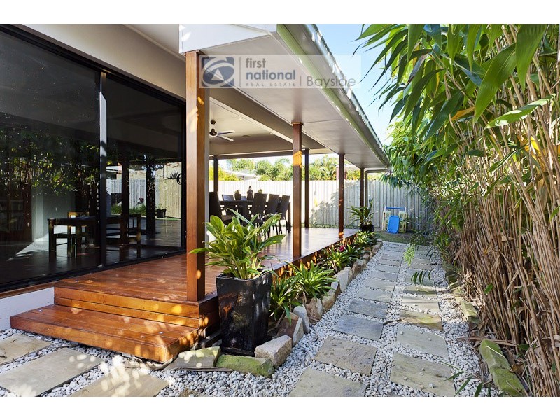 4 Barron Road, Birkdale QLD 4159