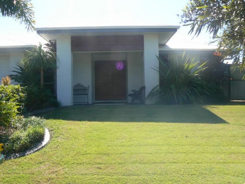 25 Trafalgar Vale Avenue, Wellington Point QLD 4160