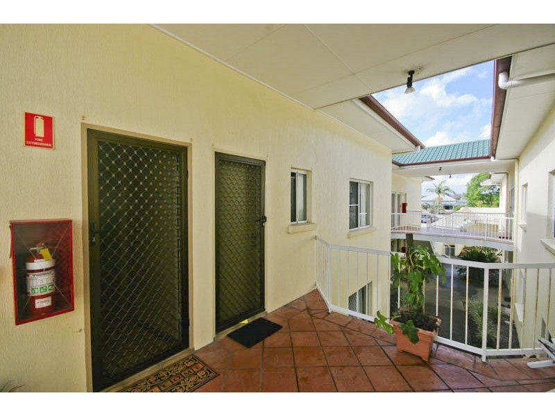 13/41 Glenora Street, Wynnum QLD 4178