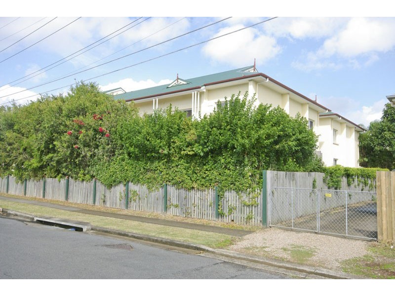 13/41 Glenora Street, Wynnum QLD 4178