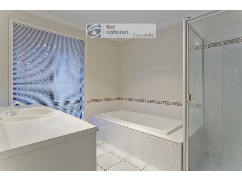 8 Greenwich Crt, Alexandra Hills QLD 4161