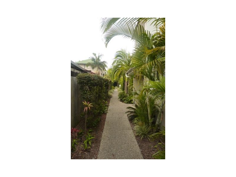 15/27 Walton Street, Southport QLD 4215