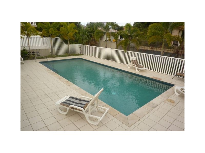 15/27 Walton Street, Southport QLD 4215