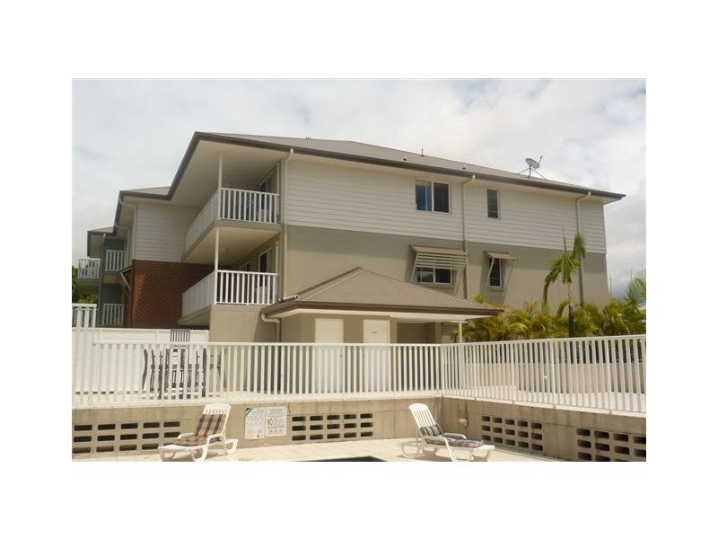 15/27 Walton Street, Southport QLD 4215
