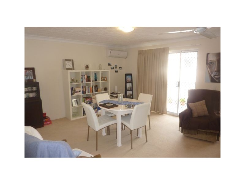 15/27 Walton Street, Southport QLD 4215