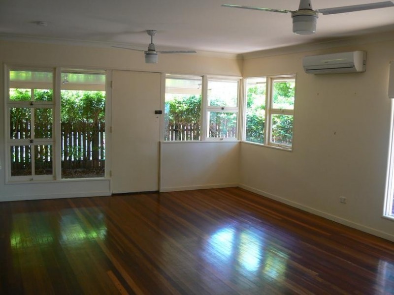 7a Kirkland Avenue, Coorparoo QLD 4151