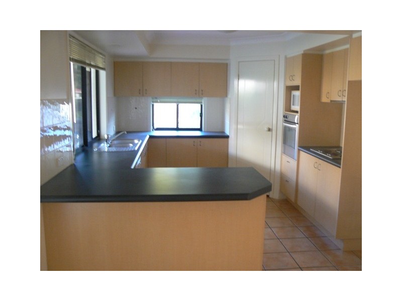 39 Prunda Circuit, Wellington Point QLD 4160