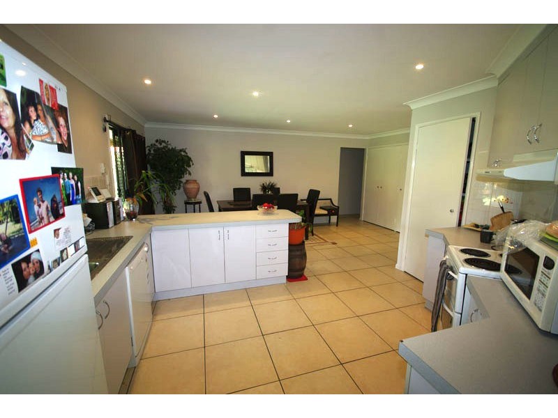 12 Frances Street, Victoria Point QLD 4165